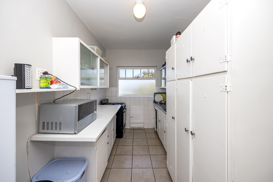 2 Bedroom Property for Sale in Kenilworth Western Cape